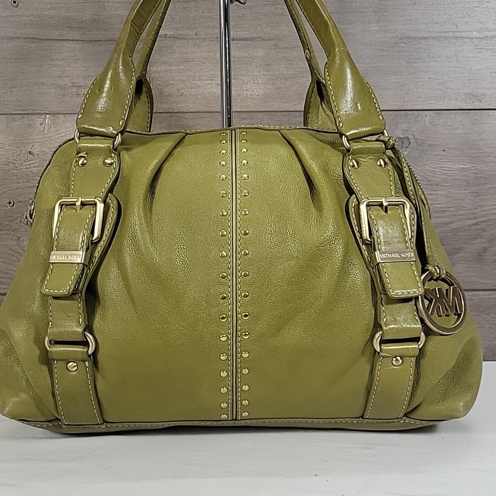 Michael Kors Olive Green Leather Handbag with Gold Hardware - Picture 2 of 15